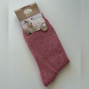 Wool socks. Size 35-40. New. Italy. Pink color.